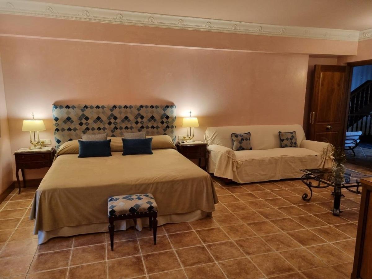 Palacio De Miraflores Miraflores de la Sierra Extérieur photo